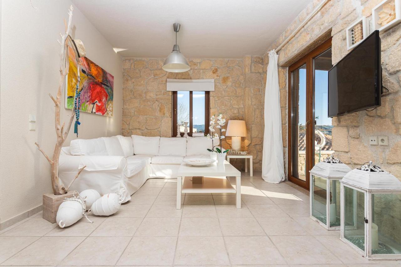 Pure White Suite Elani سيفيري المظهر الخارجي الصورة